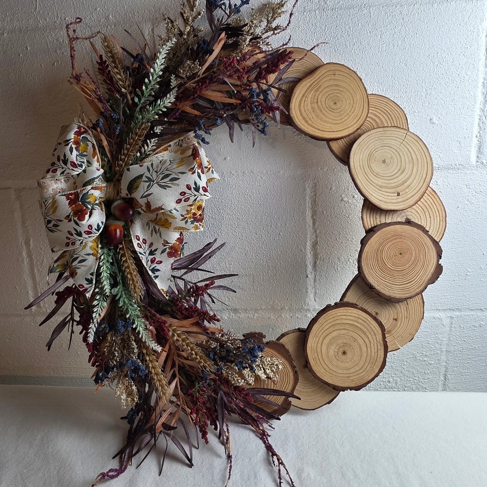 Rustic Fall Wood Slice Wreath with Dried Botanicals and Autumn Leaf Bow